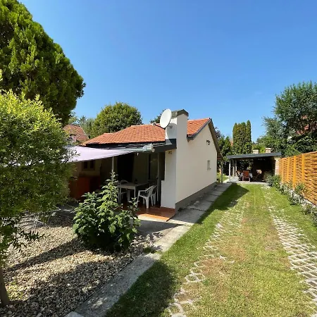 Iker Nyaralo Appartement Balatonfenyves